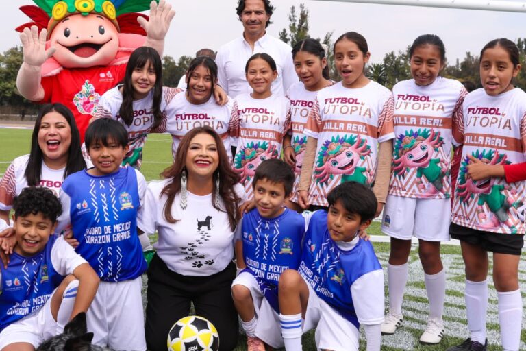 CDMX arranca rehabilitación y construcción de 500 canchas rumbo al ...